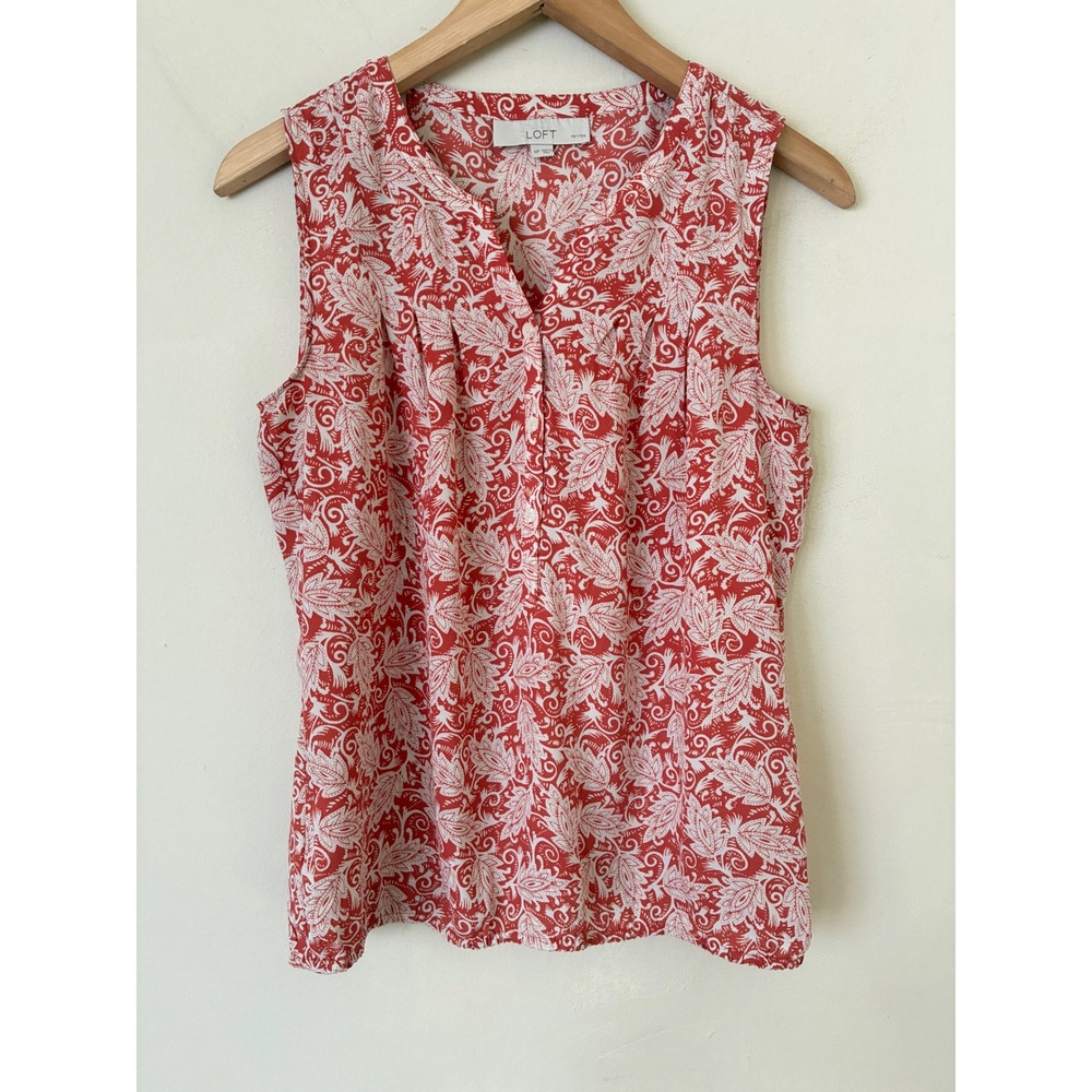 LOFT Petites Boho Red White Paisley Floral Sleeveless Blouse Split Neck Top MP